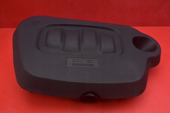 cover of a filter, air CHEVROLET HHR 1 and 2.4 B 172 KM 05-11