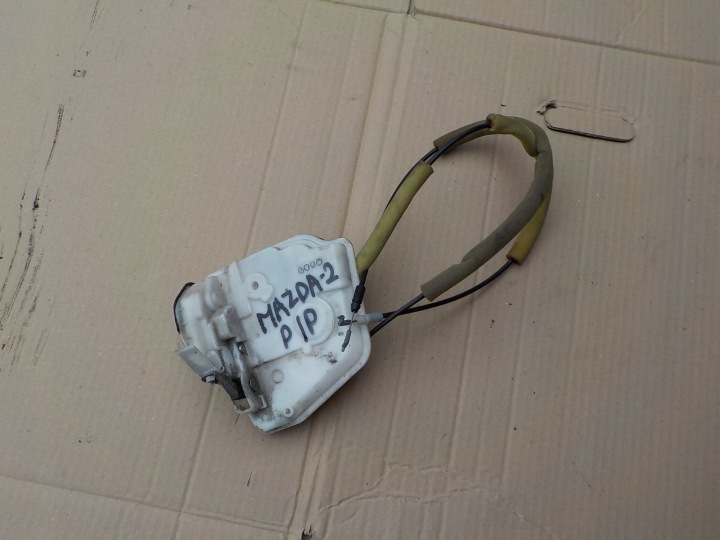 lock right front mazda 2 DE 2008r EUROPA
