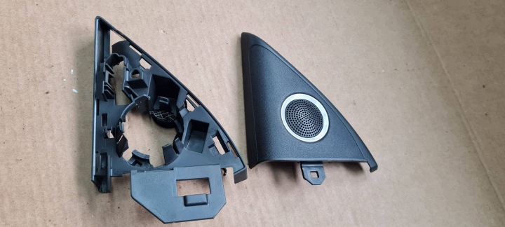 A5 8T S5 krycí repráku dveře kryt levá předek BANGOLUFSEN 8T0035423A