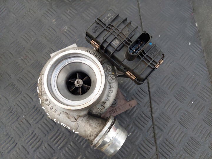 TURBO turbo + regulator 49335-19600 JAGUAR XE X760 XF X260 2.0 D