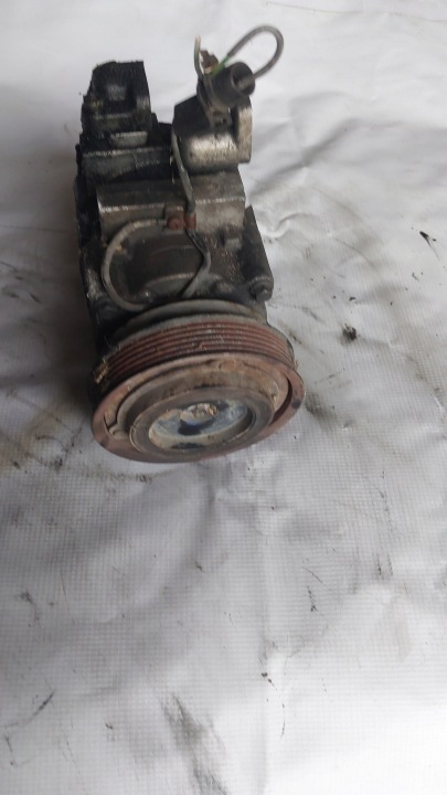 compressor of the air conditioning 977012E200 KIA SPORTAGE HYUNDAI tucson 04-10 2,0CRDI