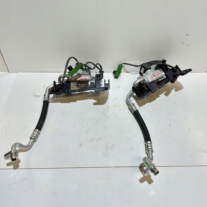 RENAULT ZOE tubo flessibile CLIMATIZZATORE ARIA CONDIZIONATA 924467761R 924876913R 924871682R 922363151R