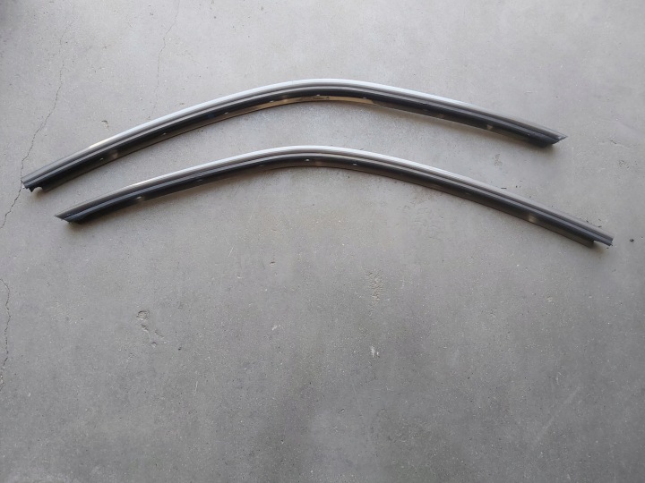 Leiste Schutzleiste RAHMEN Fenster KLIN JAGUAR XK XK8 XKR 2000R