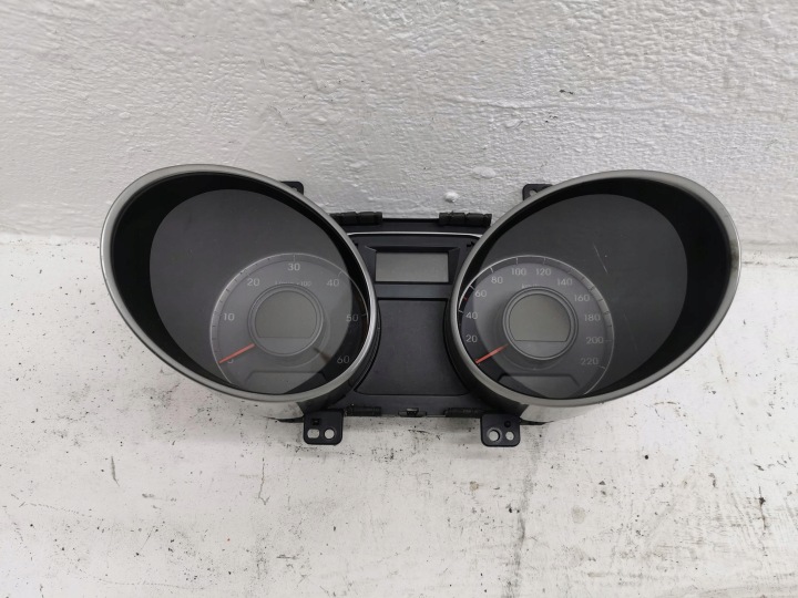 dials dials HYUNDAI IX35 94006-2Y040 2.0 CRDi