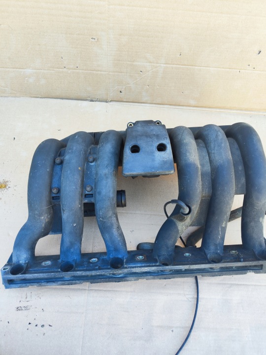 intake manifold 2.8 3.2 MERCEDES C W202 W140 W124 1041404501 w210