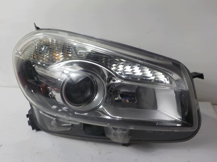 NISSAN QASHQAI J10 LIFT Feux phare Droit Avant Avant UK