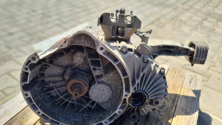 MJENJAČ RUČNA MERCEDES VANEO W414 R1683610402