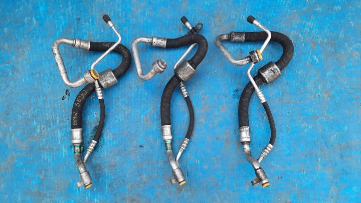 of the hose of the air conditioning BMW 3 E90 1 E87 X1 E84