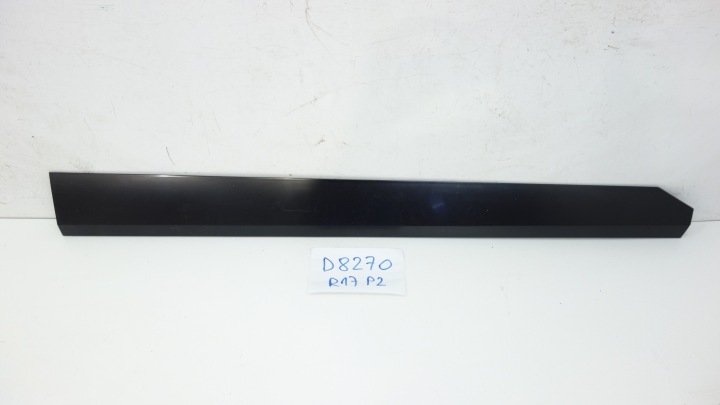 moulding door right front HYUNDAI KONA II EV 23- 87726-HF010