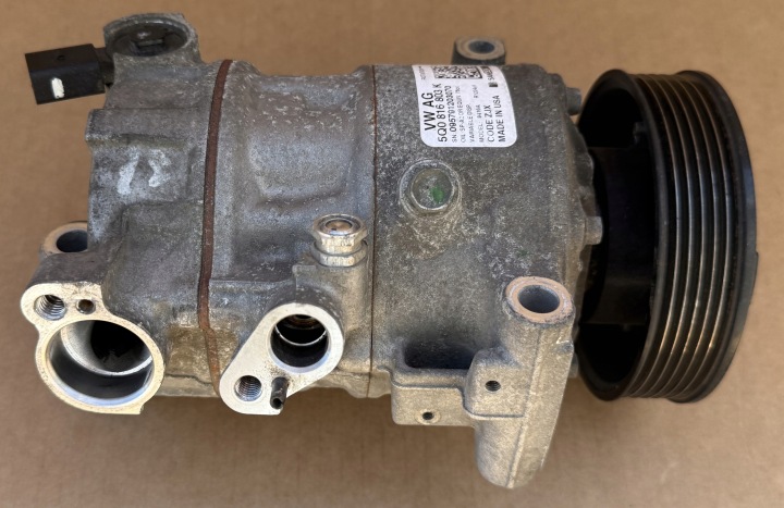 Compresseur Climatisateur air conditionné 5Q0816803K VW SKODA Original