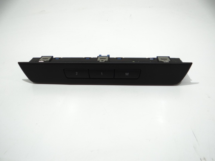 PANEL PAMIECI sedačka BMW F10 F11 9215813