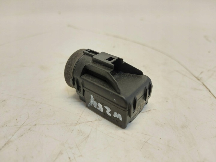 Mercedes W254 GLC 220d snímač TEMPERATURY A0009056411