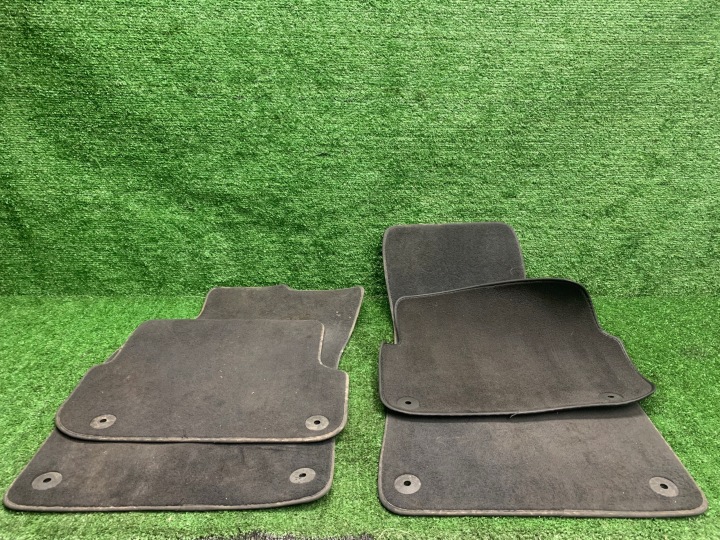 mats welurowe komplet Audi A6 4F 4F1863691H 4F0863683D
