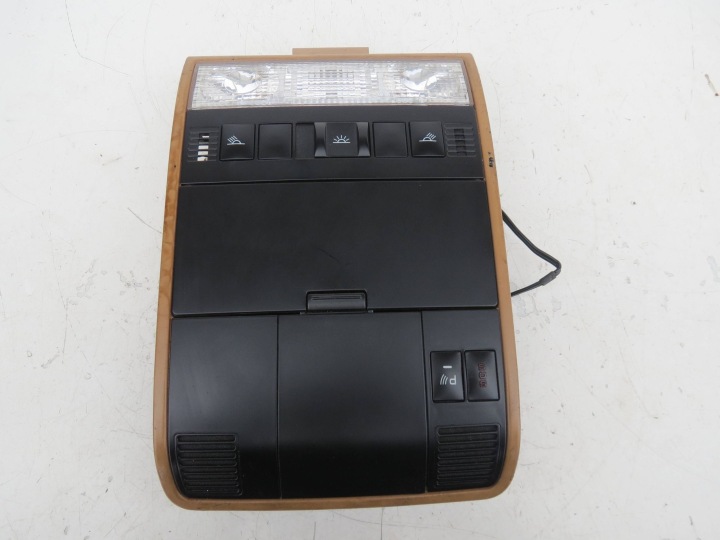 FANALE OSWIETLENIE cabina PORSCHE CAYENNE e 7L5 4.8 V8 7L5868403