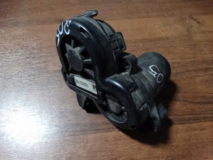 MOTOR ELEKTRISCHE PARKBREMSE MERCEDES W205 W253 1