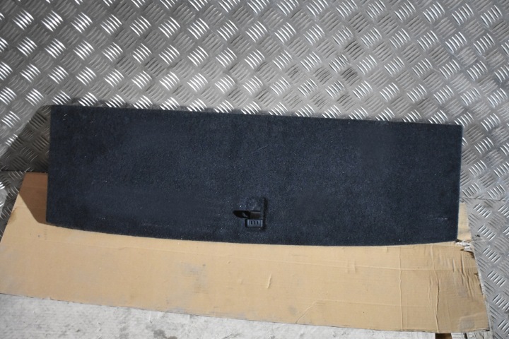 IDEALNA plato rear boot PORSCHE TAYCAN 1