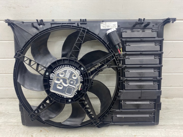 MINI F55 F56 F57 ELECTRIC EV Lüfter Lüfter 8486443