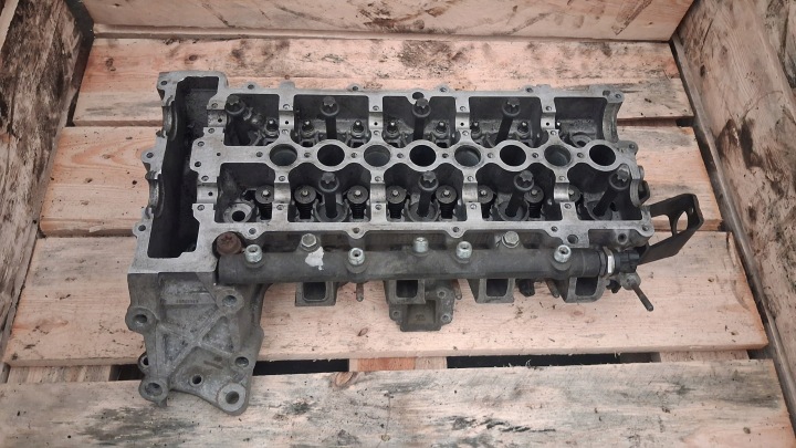 head. of the engine complete BMW E90 E87 2.0 M47 M47R 163KM GDANSK F