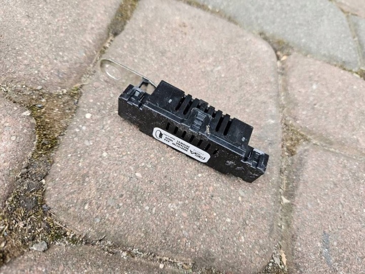 zesilovač antény radia anténa OPEL ASTRA L 6 VI 9833137780