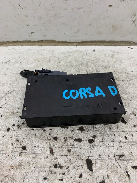 Vezerlő egység modul BLUETOOTH 13304018 OPEL CORSA D LIFT (2011-2014) 1.3 CDTI