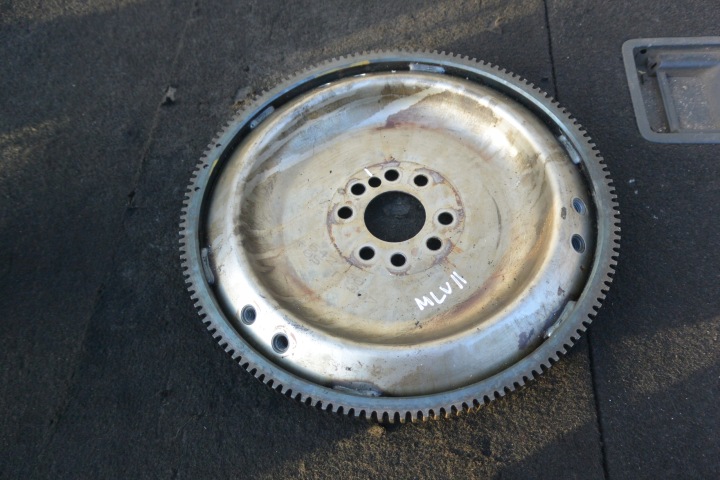 Reifen Rad schwungscheibe schwungrad OM642 3.0 CDI MERCEDES-BENZ JEEP W212 W211 W204 W164 W166