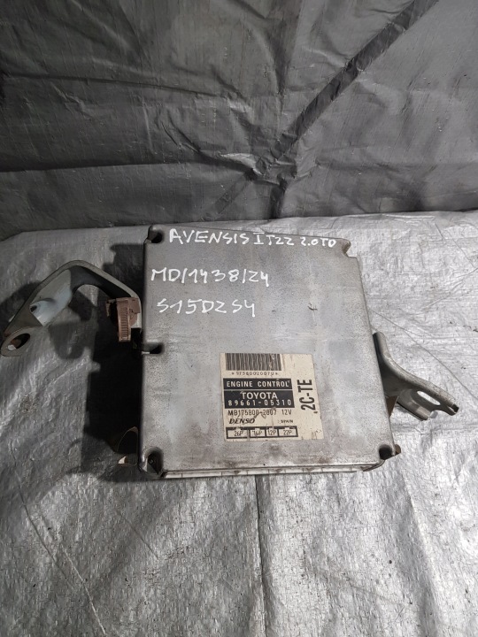 Toyota AVENSIS und T22 2.0TD OE 89661-05310