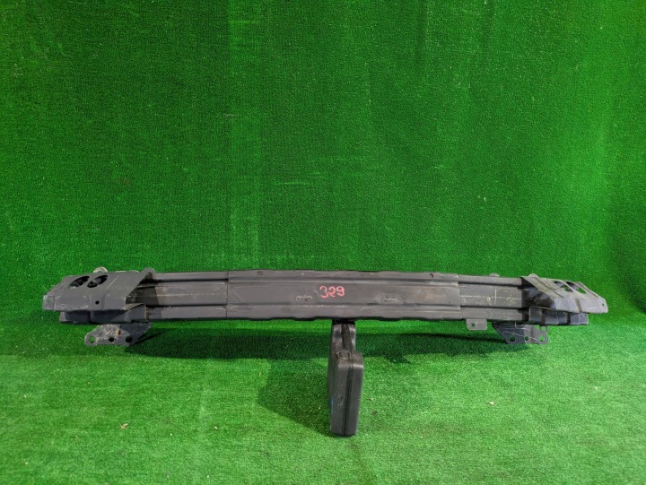 bumper support of the front HONDA CR-V