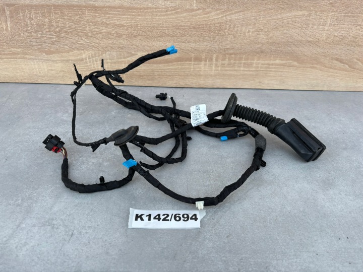 bundle of the hose wiring door BMW F40 F44 124931-10 K142/694