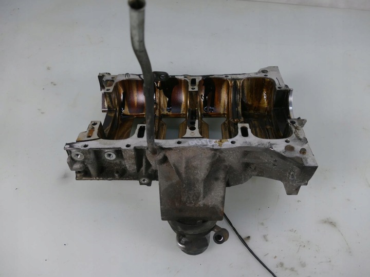 MITSUBISHI OUTLANDER II 2.4 B oil sump aluminium DOL of the engine LANCER