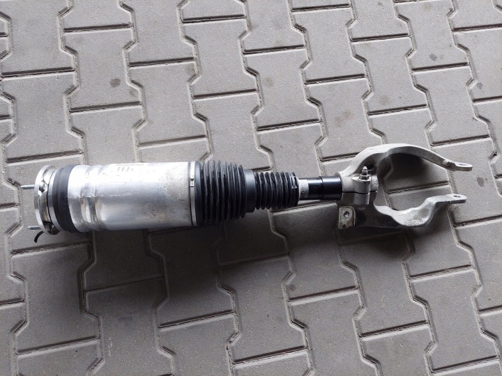 Amortiseur MIECH Gauche Avant 2.0 T P400e RANGE ROVER SPORT II L494 LIFT