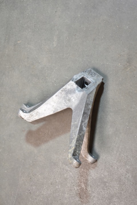 IDEALNA Supporto motore staffa fissaggio BMW F90 F91 F92 F93 1