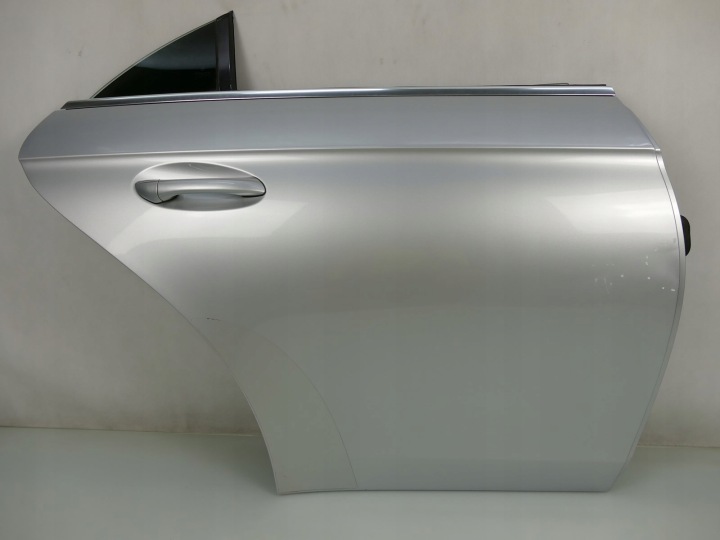 MERCEDES CLS W219 LIFT Portière Droite Arrière Arrière 775