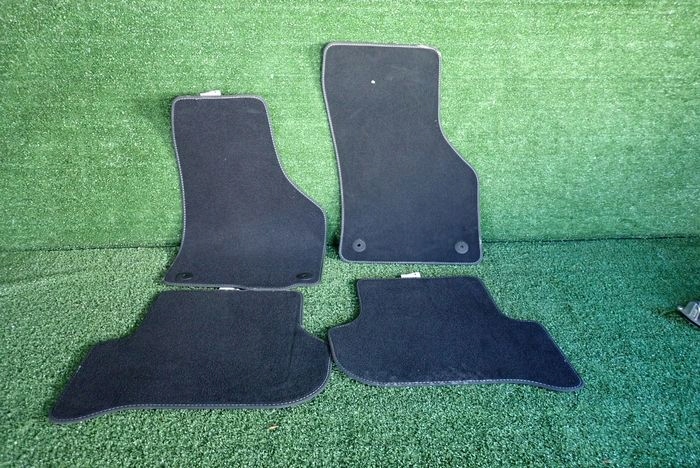 SKODA YETI 09- Tapis samochodowe kpl