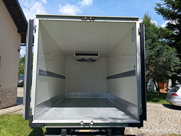 CONTAINER OF IZOTERMA FROZNIA* COLDHOUSE* NO 931 5