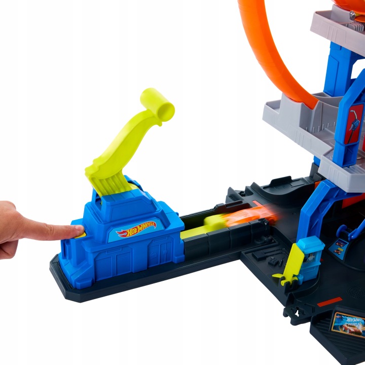 HOT WHEELS CITY набір мега гараж паркінг гігапетля + машинка, гелікоптер — фото 7