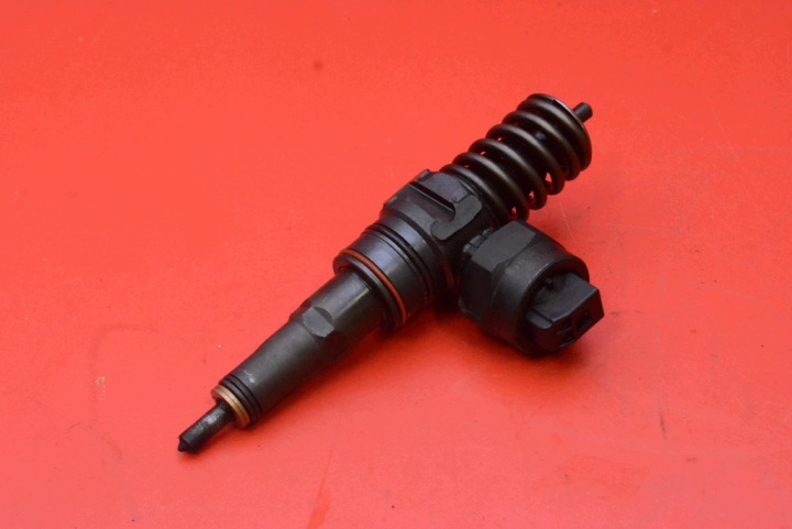 Injecteur Injecteur 038130073F 0414720007 AUDI A4 B5 1.9 TDI 116 KM LIFT 97