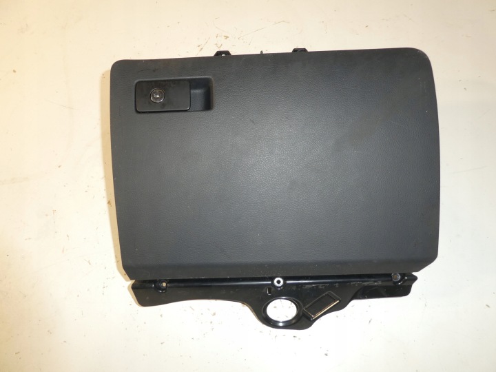 VW PASSAT B6 passenger compartment right of the passenger 3C1857114