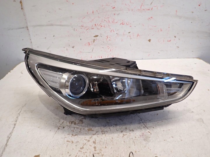 Licht vorne vorne rechts HYUNDAI I30 III 2017- 92102-G4020