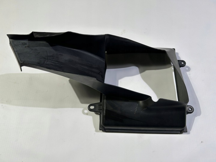 Luftführung Luftansaugschlauch Zufuhr lenkrad intercooler Maserati Quattroporte 2013