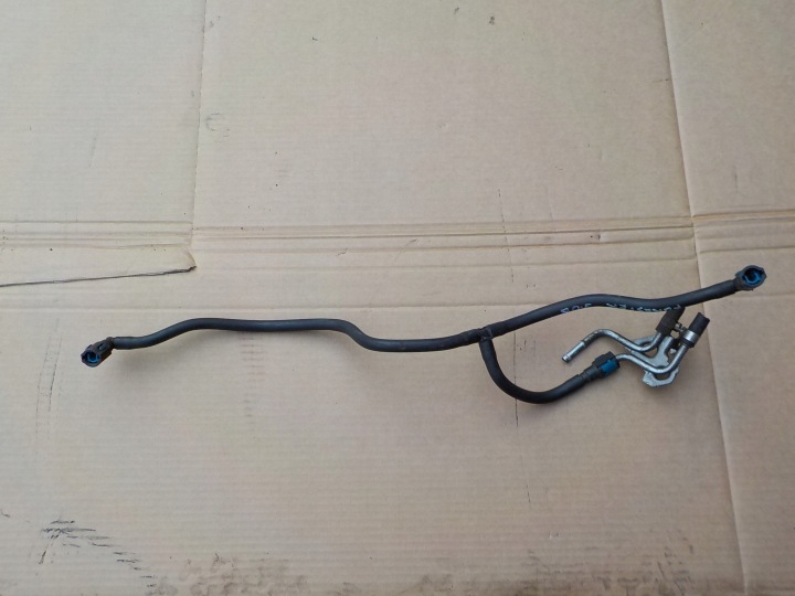 Tuyau conduite carburant durite subaru forester III SH 2,0 B 2011r