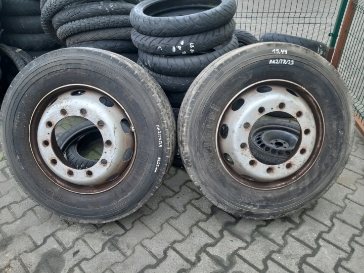 kotači felge 2x gume PIRELLI MC88 275/70 R22,5 148/145 L 2016r.