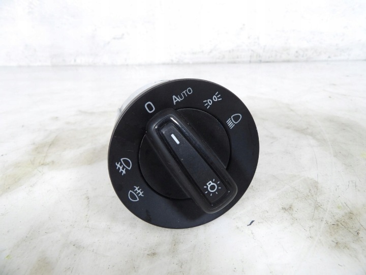 SKODA OCTAVIA III 14R Interrupteur commande phares feux 5E0941431D