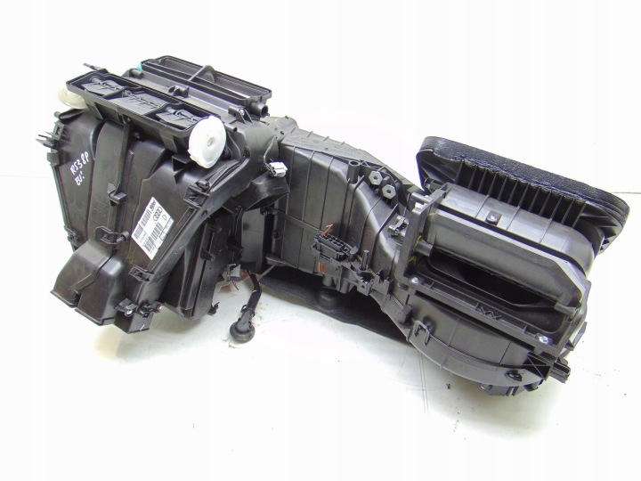 Bloc de chauffage complet Complète AUDI RS3 8P 11- 8P1820003S EU
