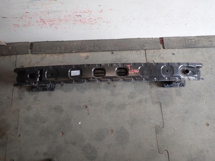 träger unter Stoßstange heck MERCEDES B-KLASA W246 2011- A24661002
