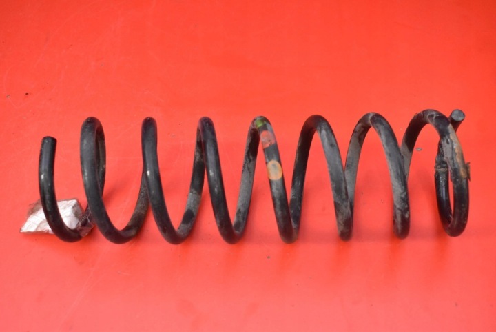spring rear part rear VOLVO V40 2 II 2.0 D3 150 KM 12-16