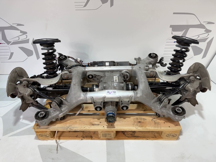 zavěšení zadní kompletní m-packet BMW XM G09 5A3AE96 8686222 5A00733