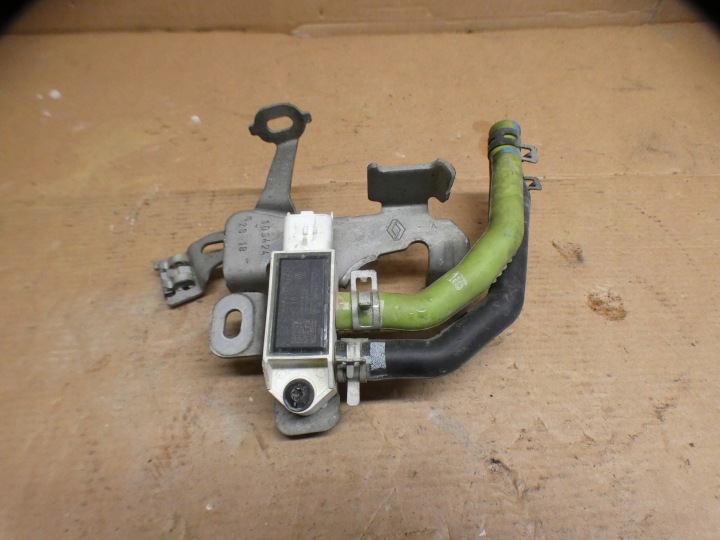 Support plaque Capteur Gaz , Capteur Gaz Mercedes B klasa W247 M 1.5cdi