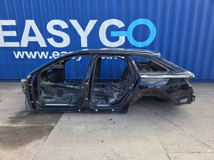 Audi A6 S6 C8 4K práh levý