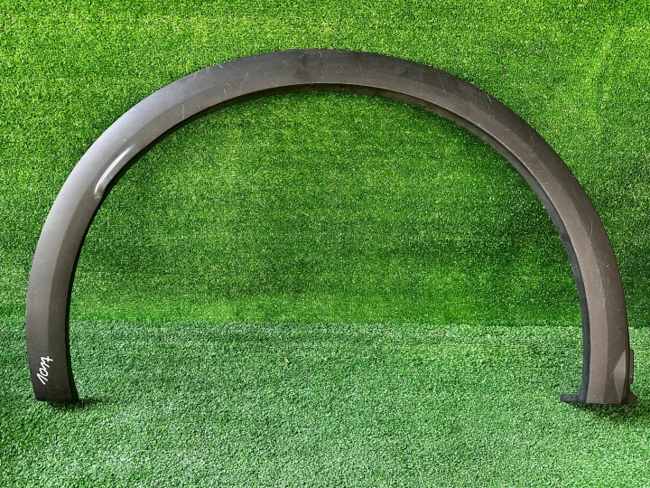 Citroen DS3 Crossback moulding of a fender right rear part