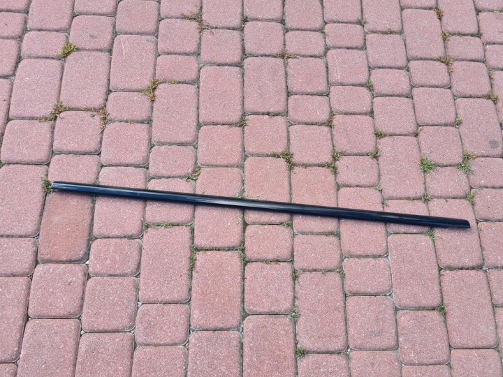 lišta zgarniacz polysk LT HB Opel Insignia B